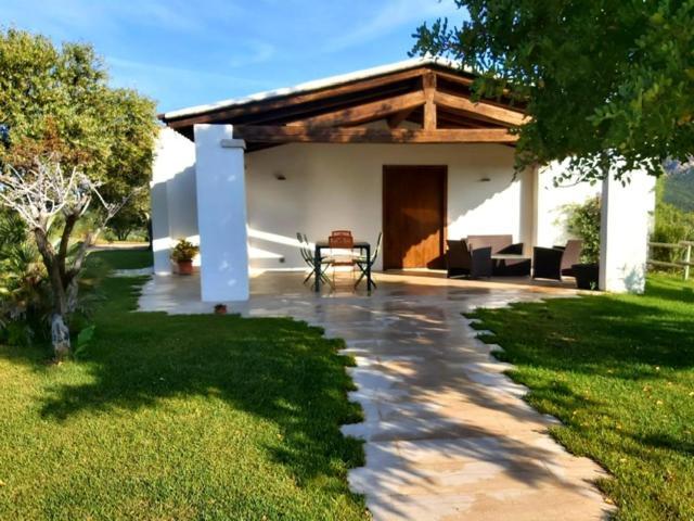 Villa Alba Esclusiva Villa Con Piscina A Sfioro E Vista Mozzafiato Sul Mare Cugnana Buitenkant foto