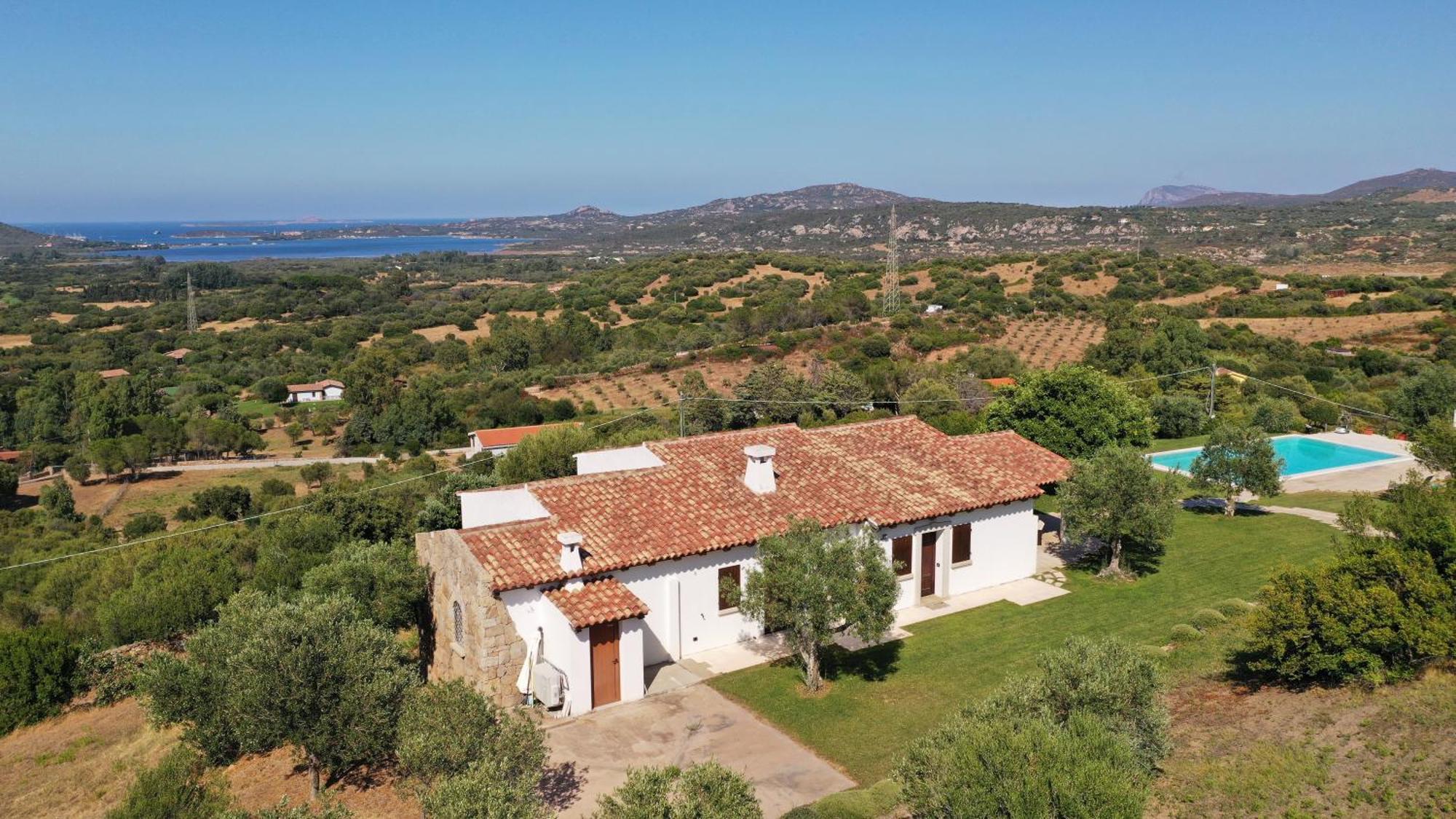 Villa Alba Esclusiva Villa Con Piscina A Sfioro E Vista Mozzafiato Sul Mare Cugnana Buitenkant foto