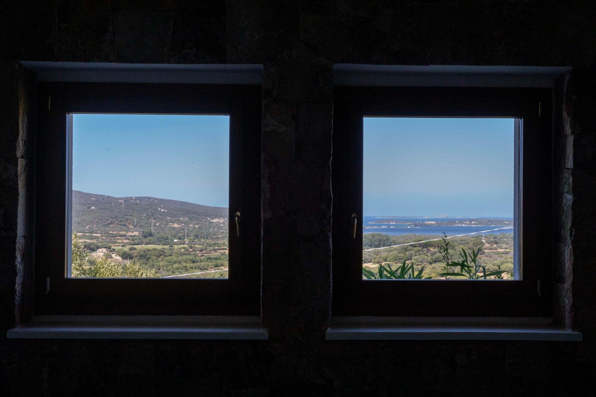 Villa Alba Esclusiva Villa Con Piscina A Sfioro E Vista Mozzafiato Sul Mare Cugnana Buitenkant foto